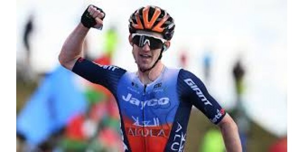 Eddie Dunbar gewinnt Königsetappe